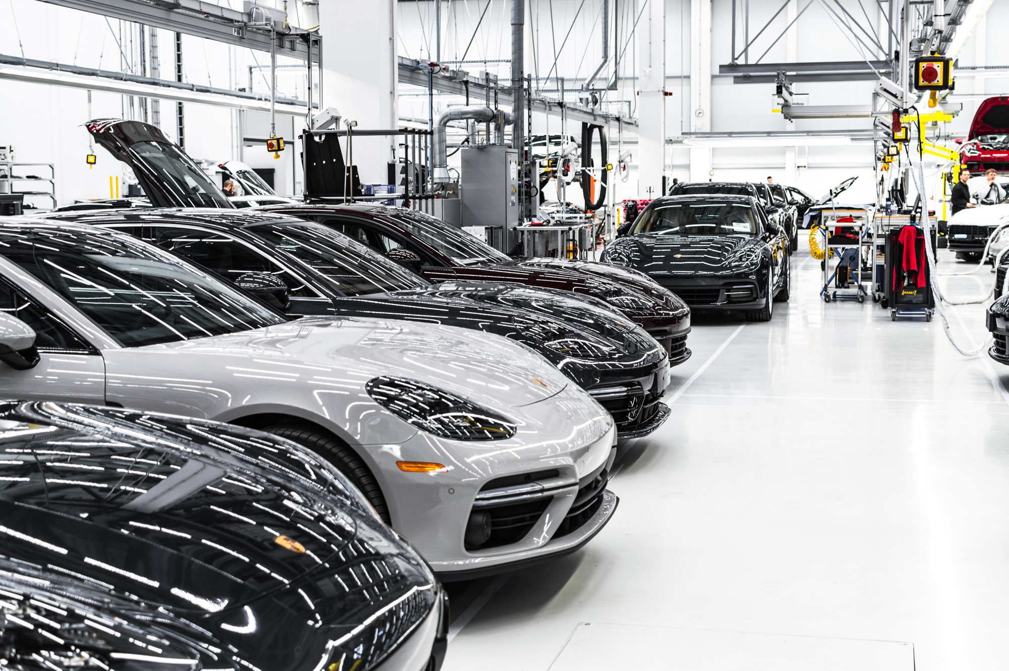 Porsche oficjalnie kończy z silnikami Diesla. Zostaje benzyna i hybrydy