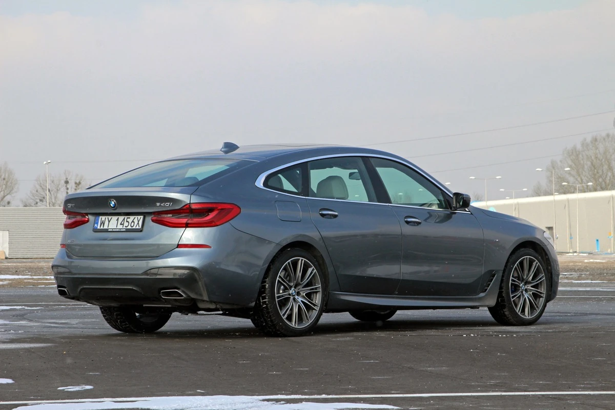 BMW-6-GT-4 