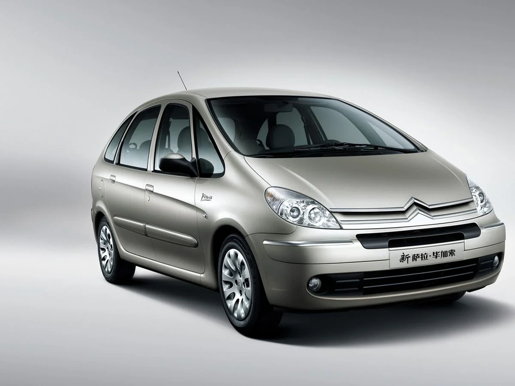 Citroen-Xsara-Picasso-Chiny