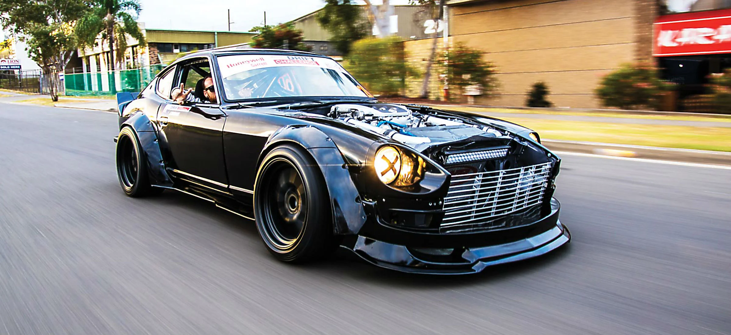 themotorhood_240Z_GT-R_VR38