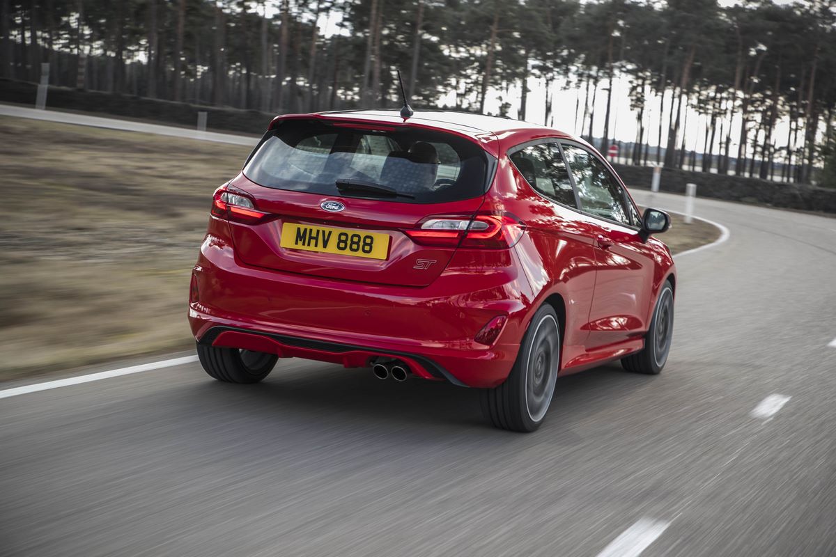 Ford-Fiesta-ST-2018-3
