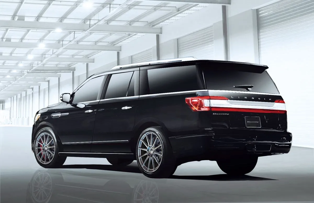 Hennessey-Navigator-2 