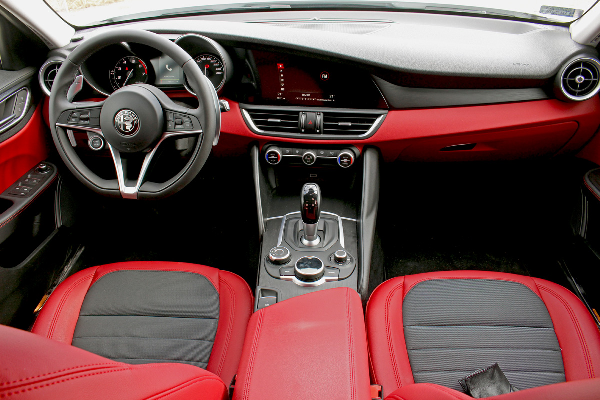 Alfa Romeo Giulia 