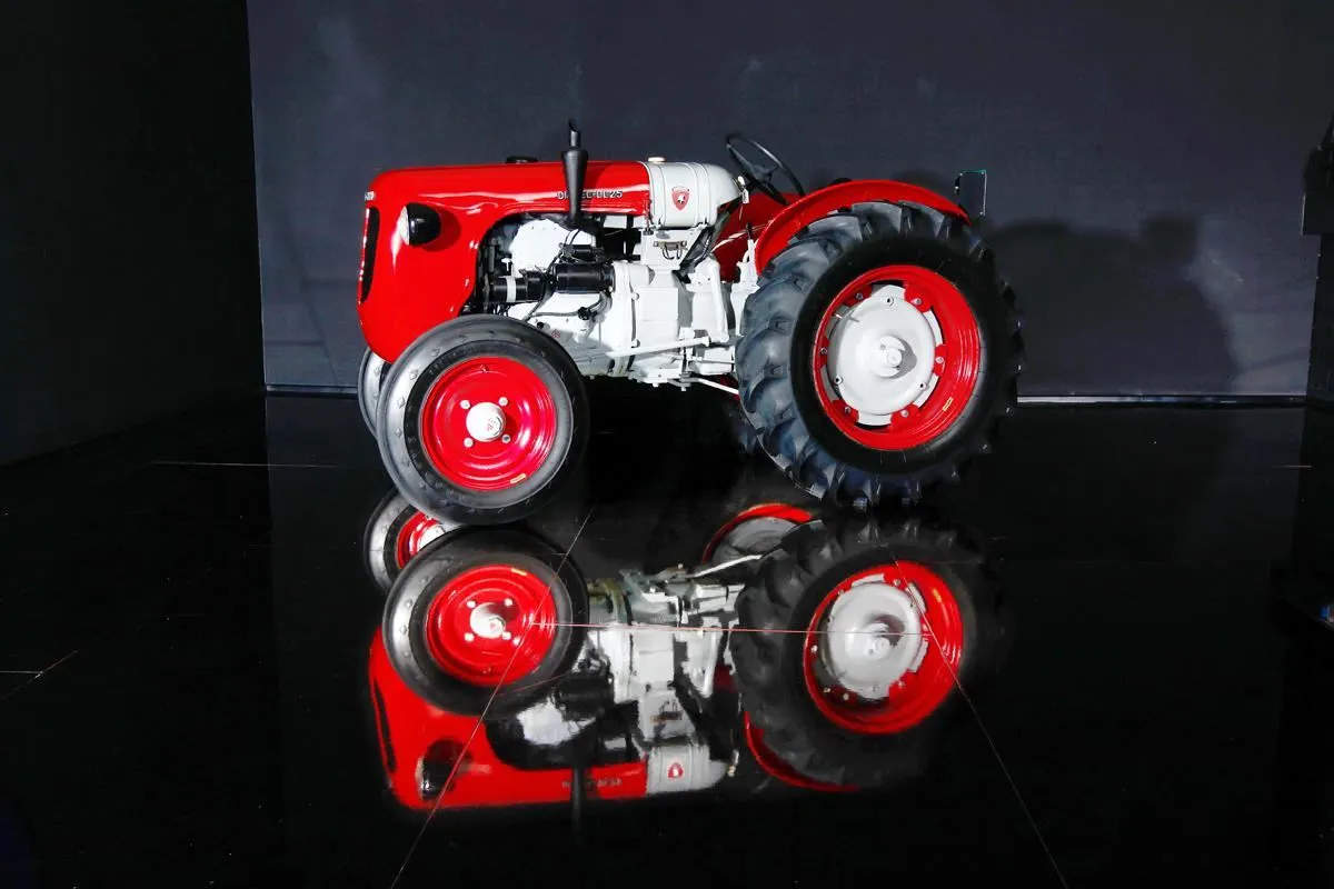 Lamborghini-Tractor 