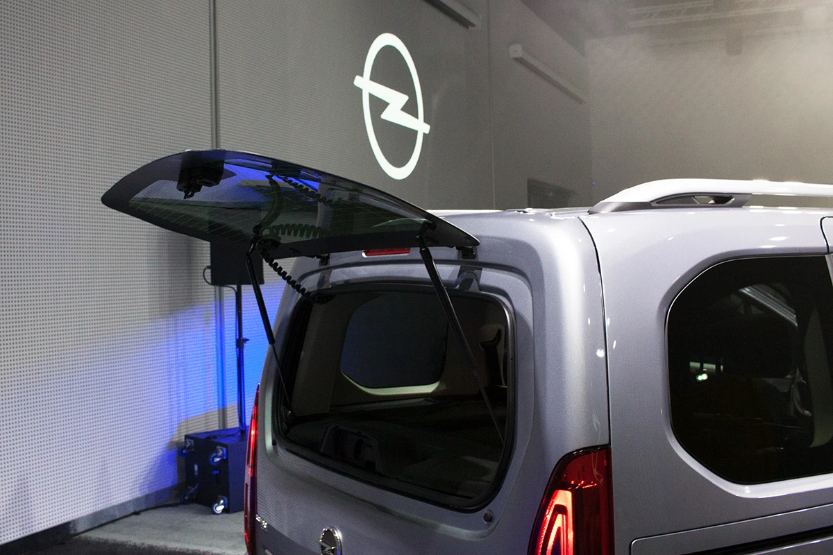 Opel-Combo-2