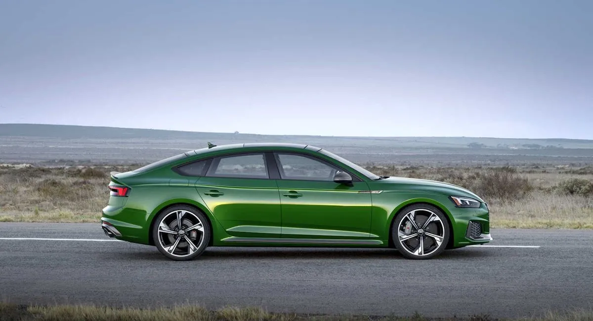 RS5-Sportback-2