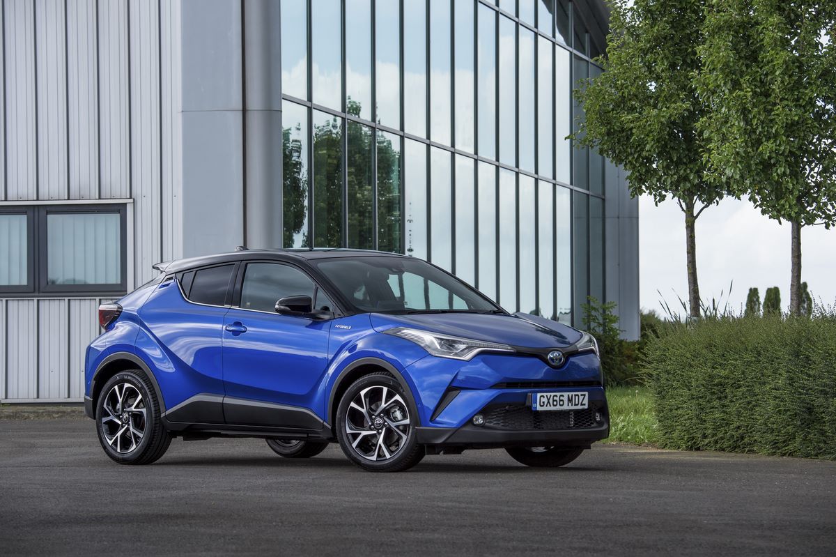 Toyota-CH-R 