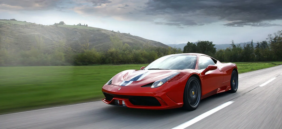 Takie rzeczy nie tylko w Polsce: Ferrari kręci liczniki