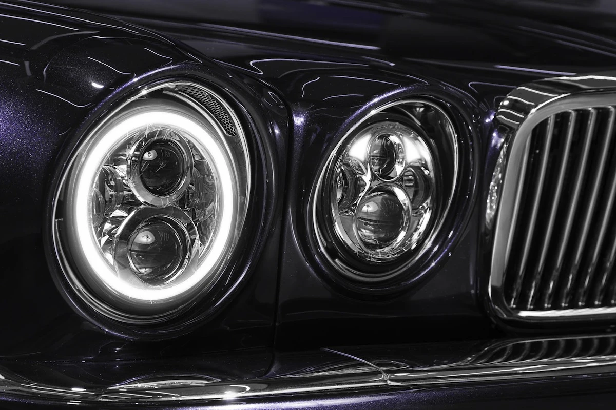 Jaguar XJ 