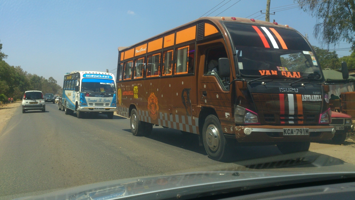 Kenia Autobus Isuzu 
