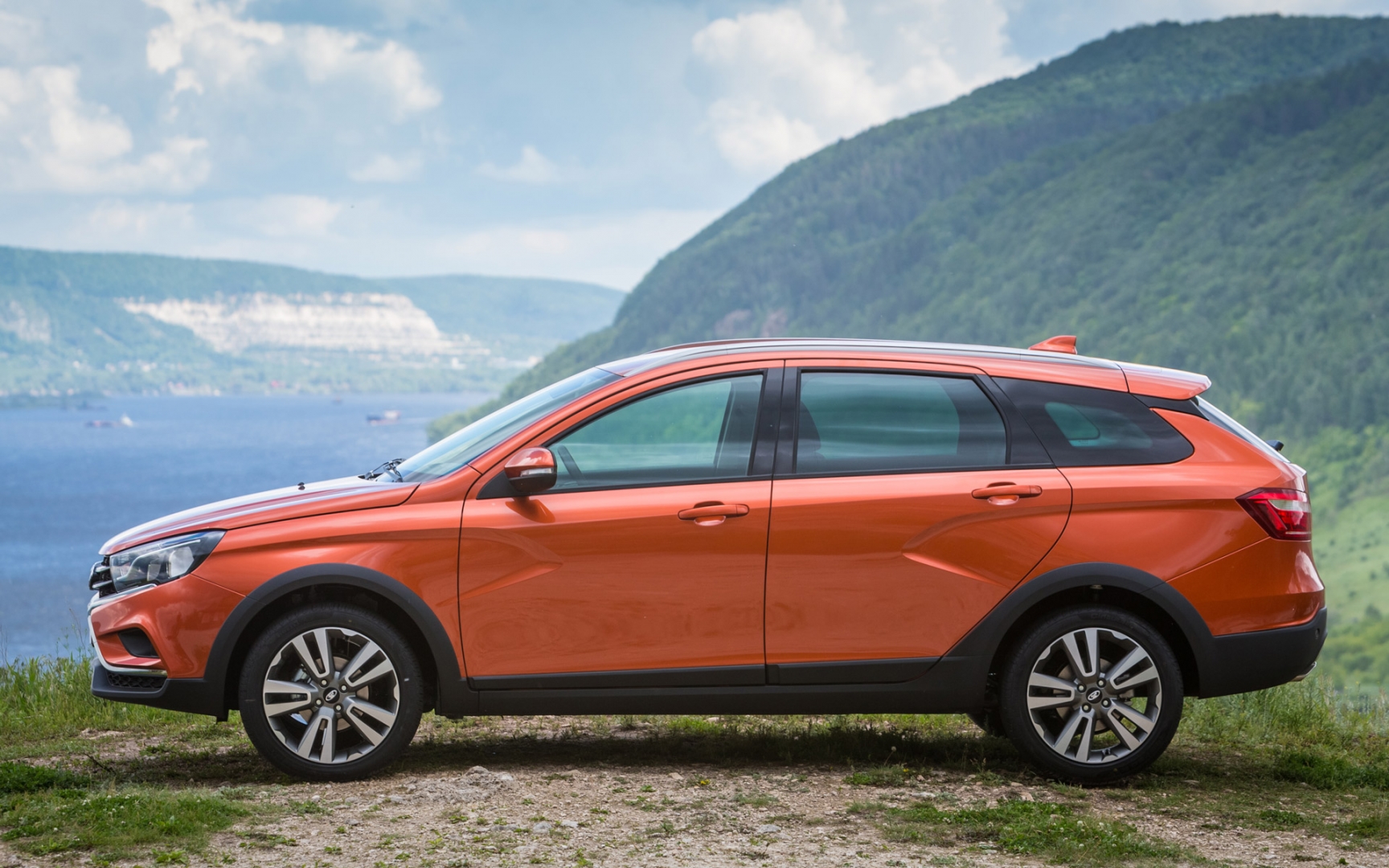 lada-vesta-cross-5