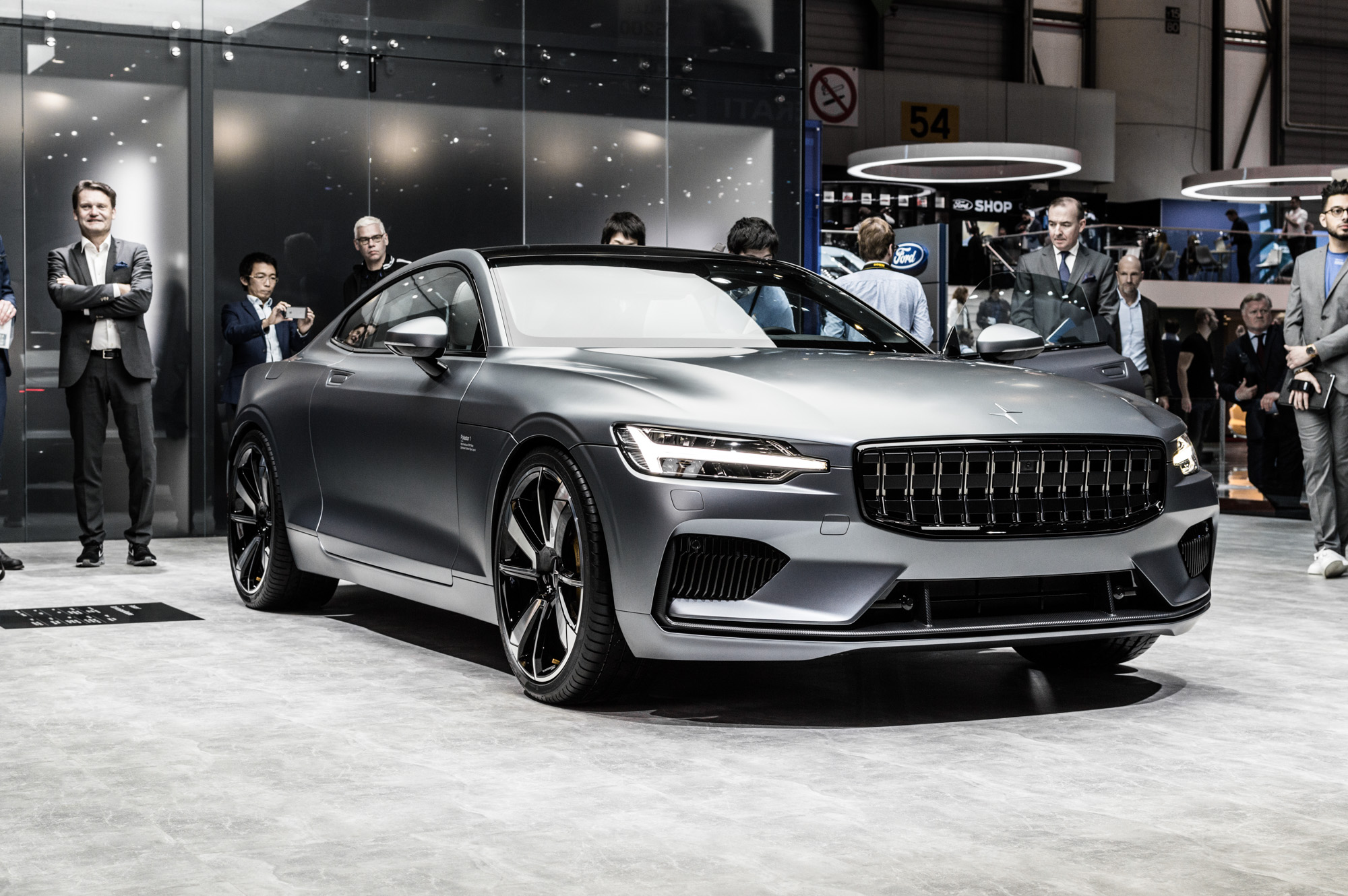 Polestar 1 w końcu z oficjalną ceną. Szwedzi mierzą naprawdę wysoko