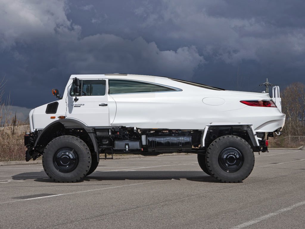 Unimog Coupe 