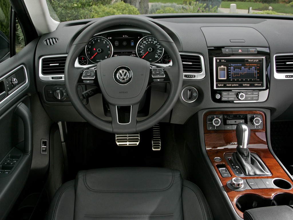 Volkswagen V6 Hybrid 