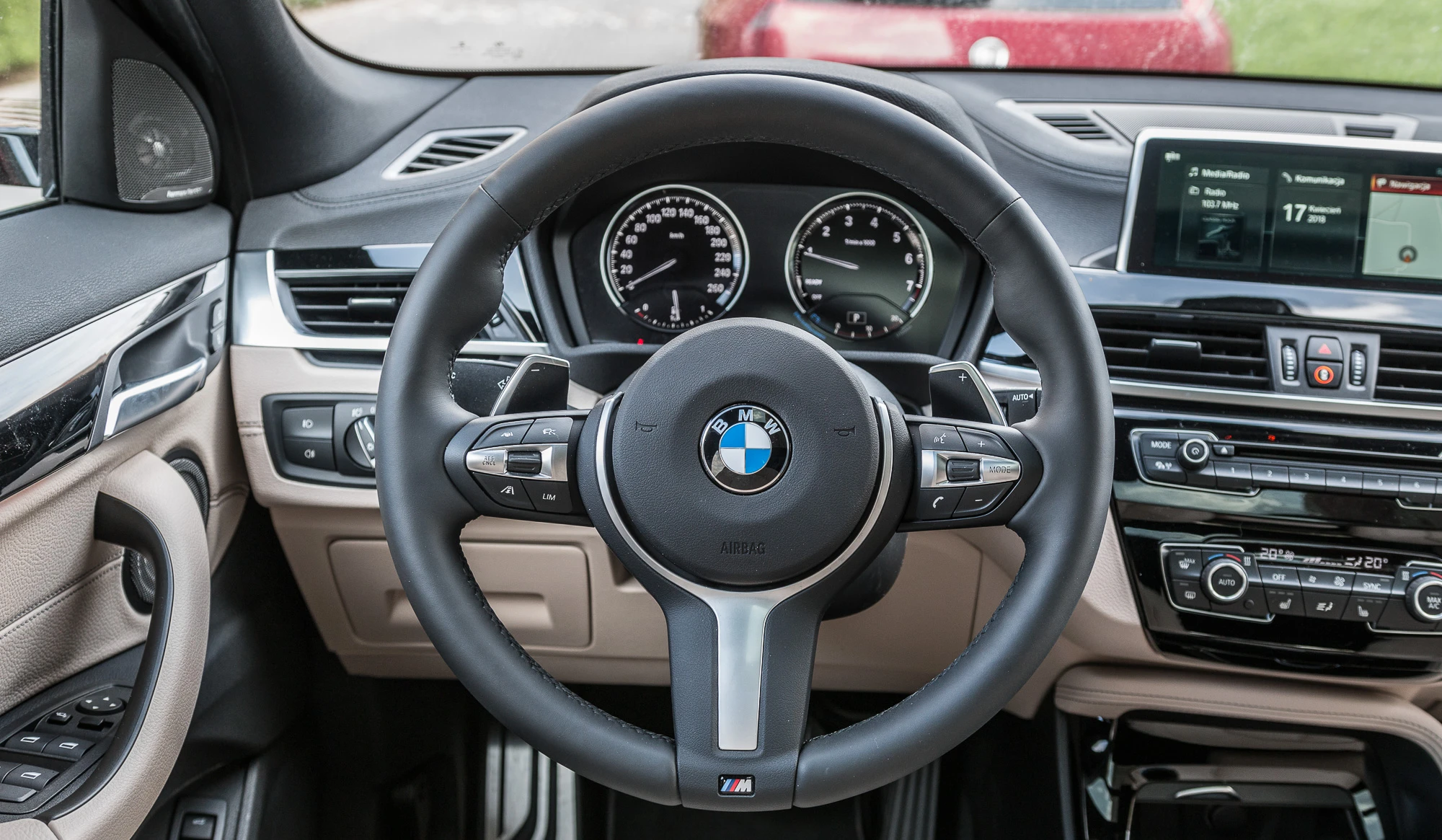 BMW-X2-16 