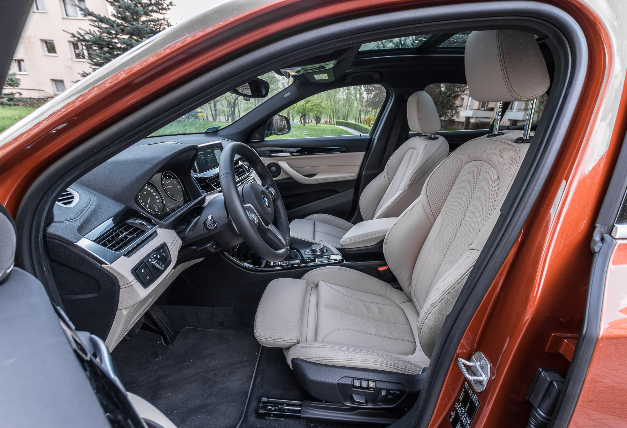 BMW-X2-21