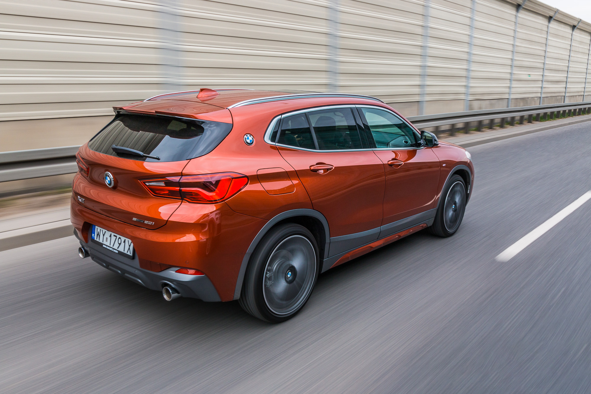 BMW-X2-7