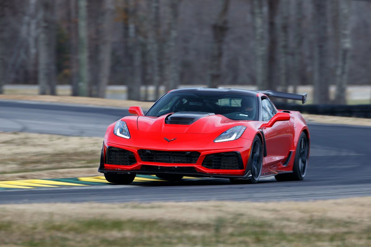 Chevrolet-Corvette