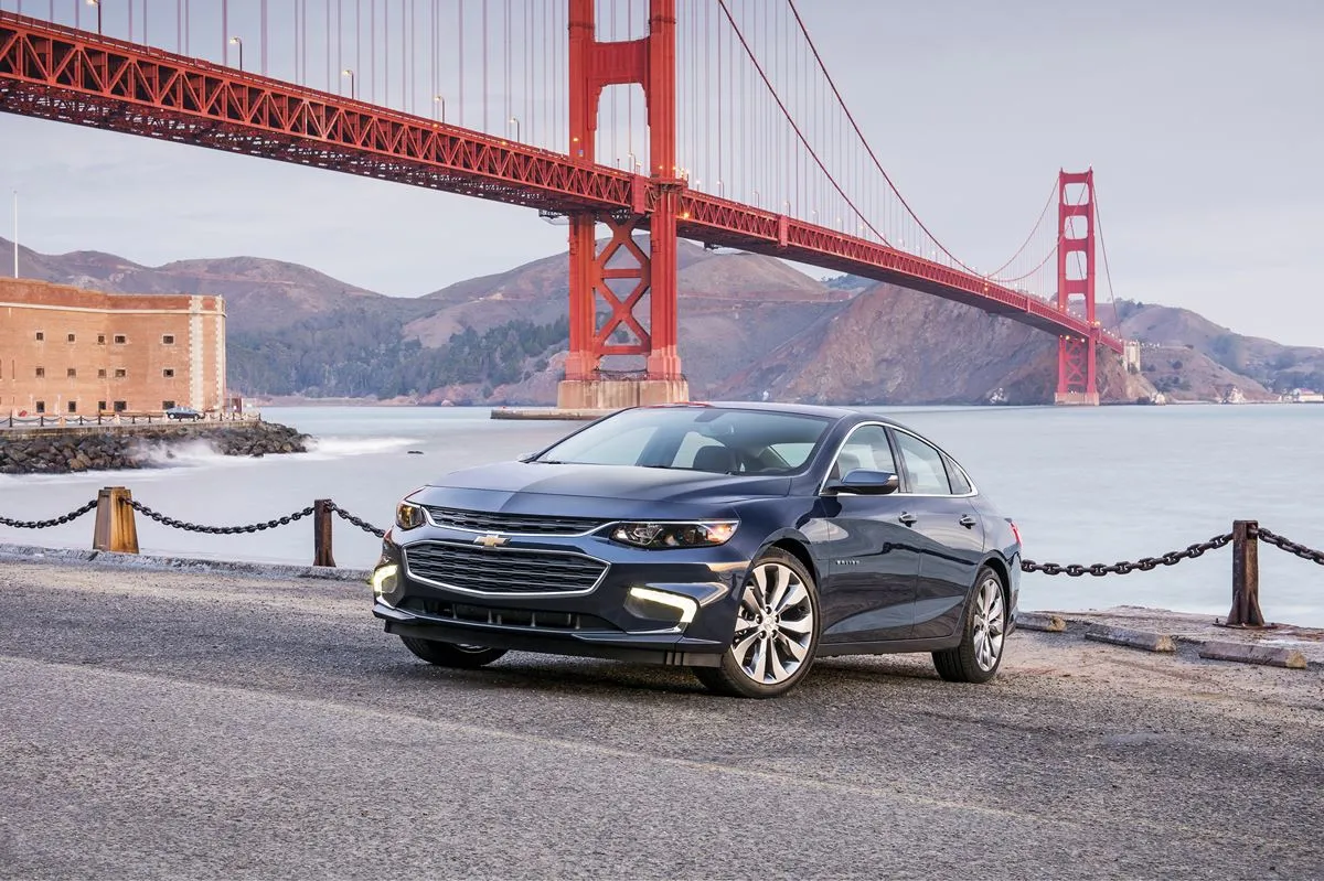 Chevrolet-Malibu 