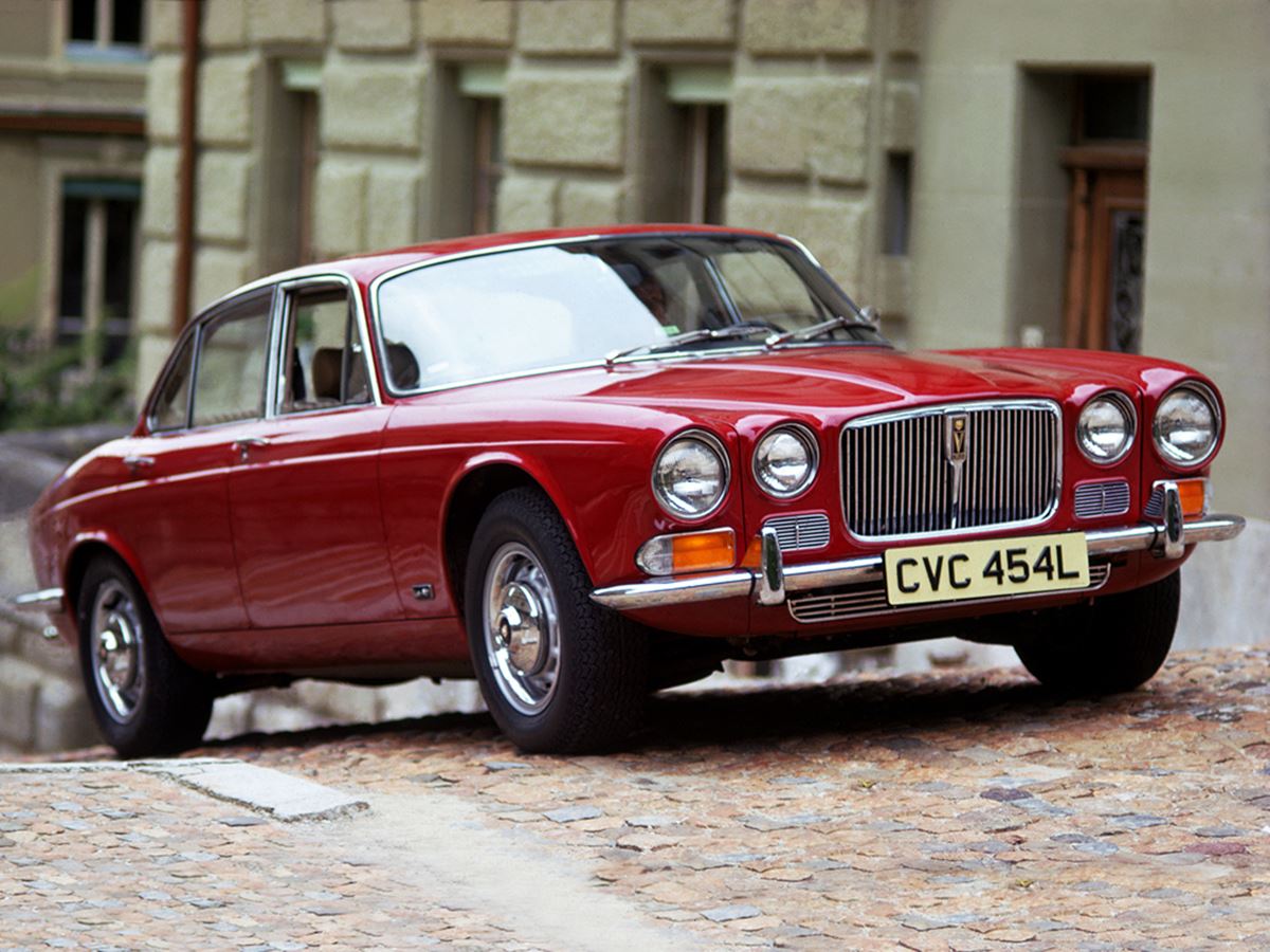 jaguar-xj-1