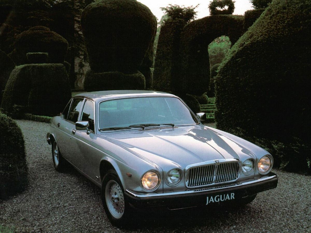 Jaguar-XJ-Series-III