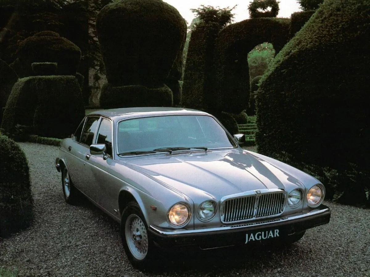 Jaguar-XJ-Series-III 