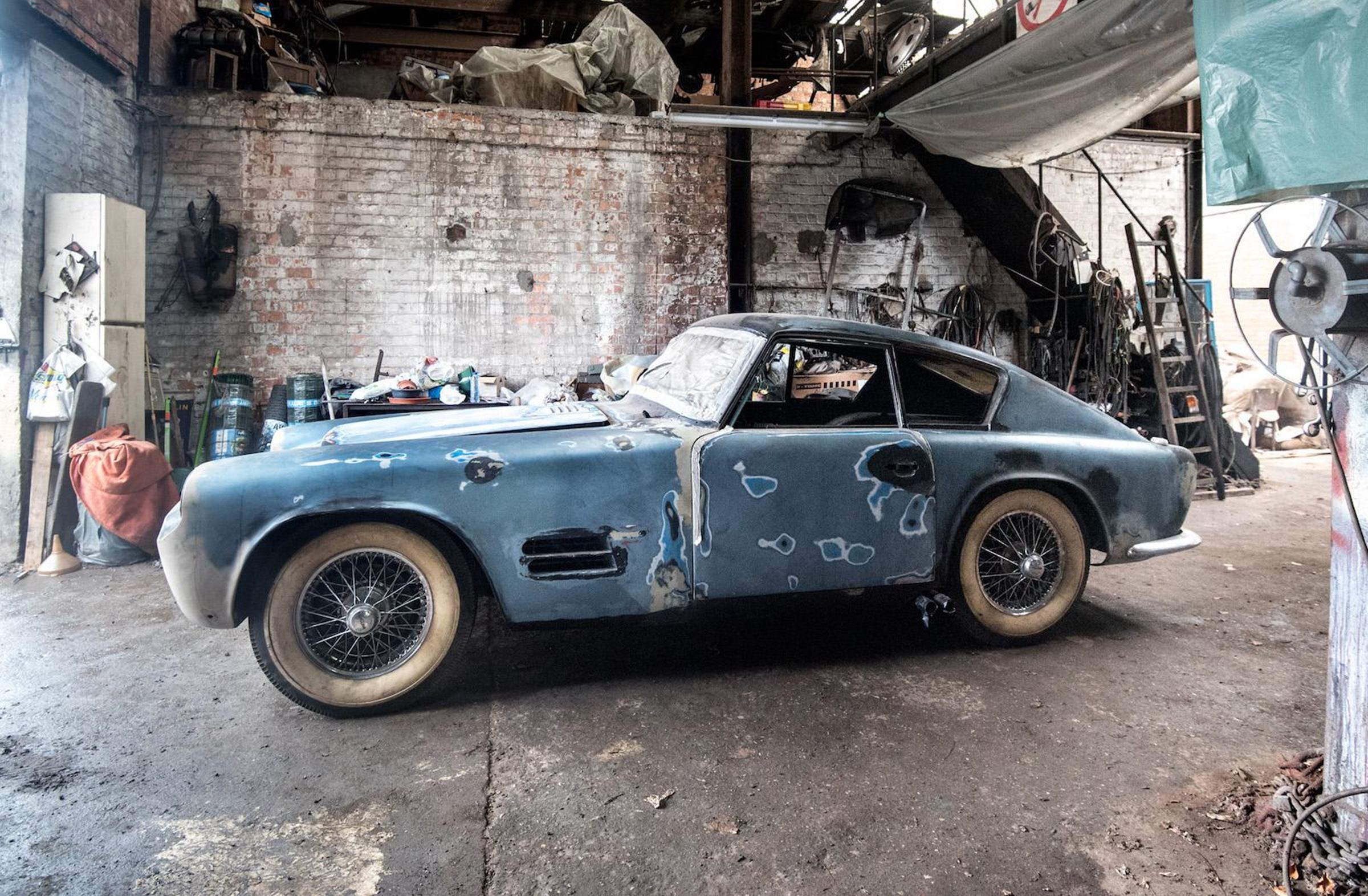 Jaguar-XK140-1