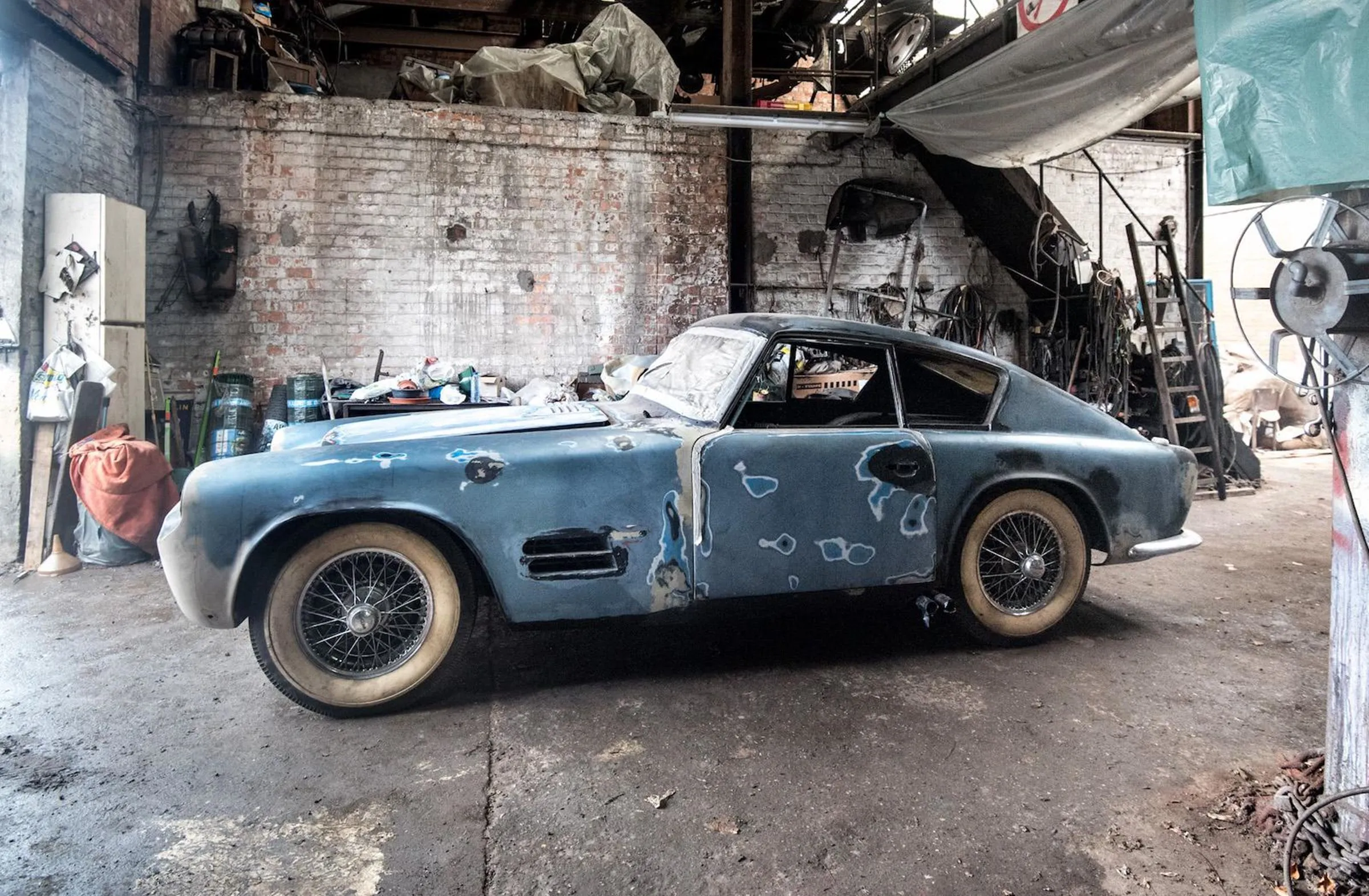 Jaguar-XK140-1