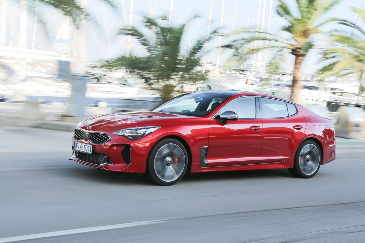 Kia-Stinger-3 