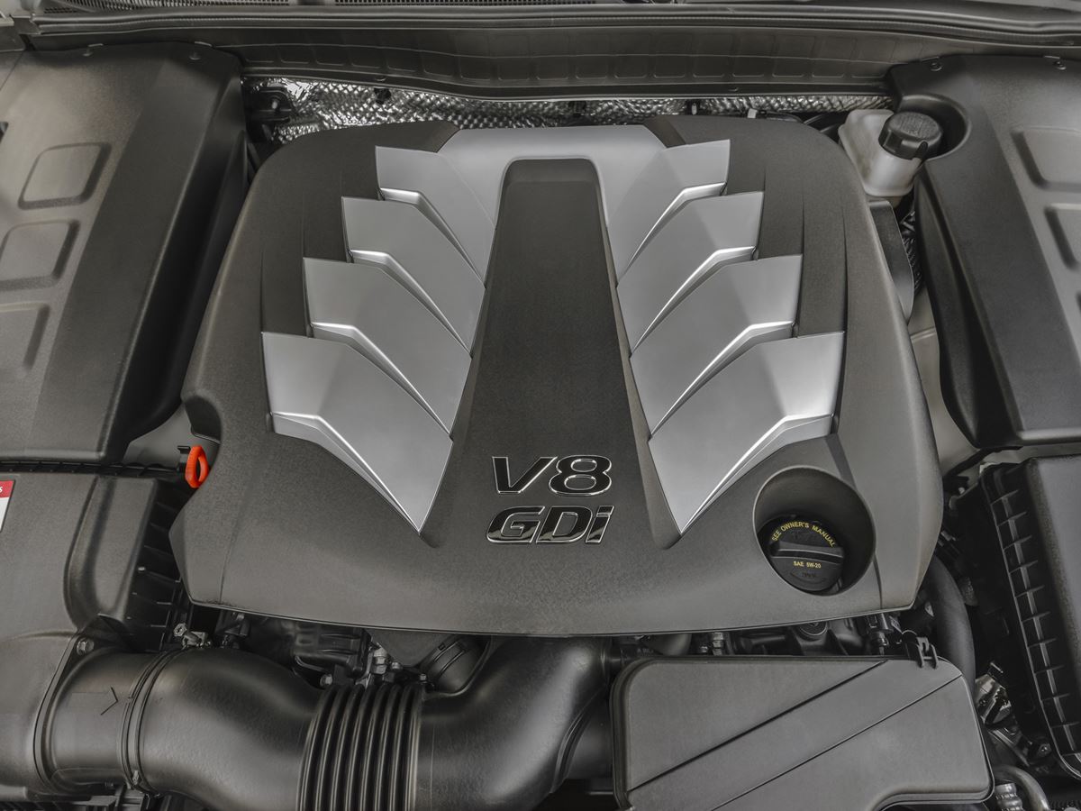 Kia-V8 
