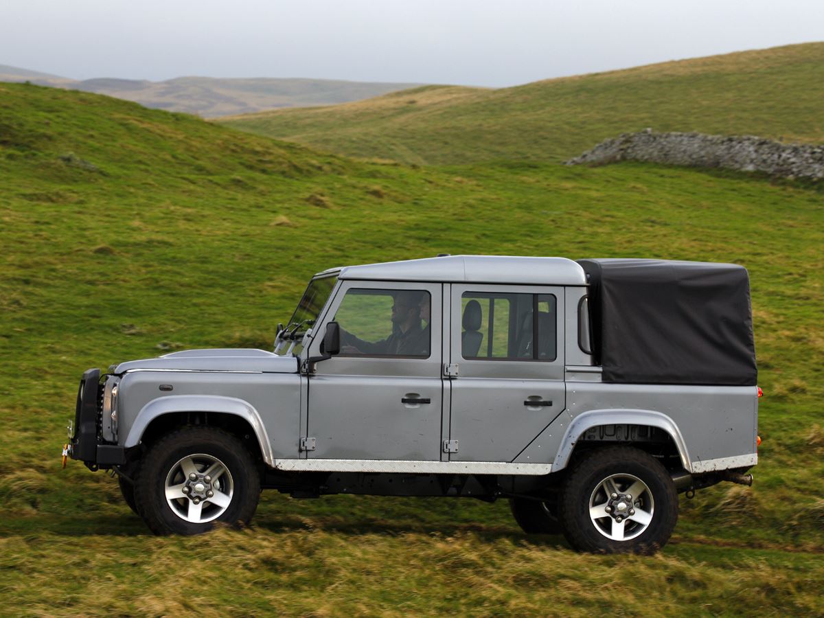 LR-Defender 