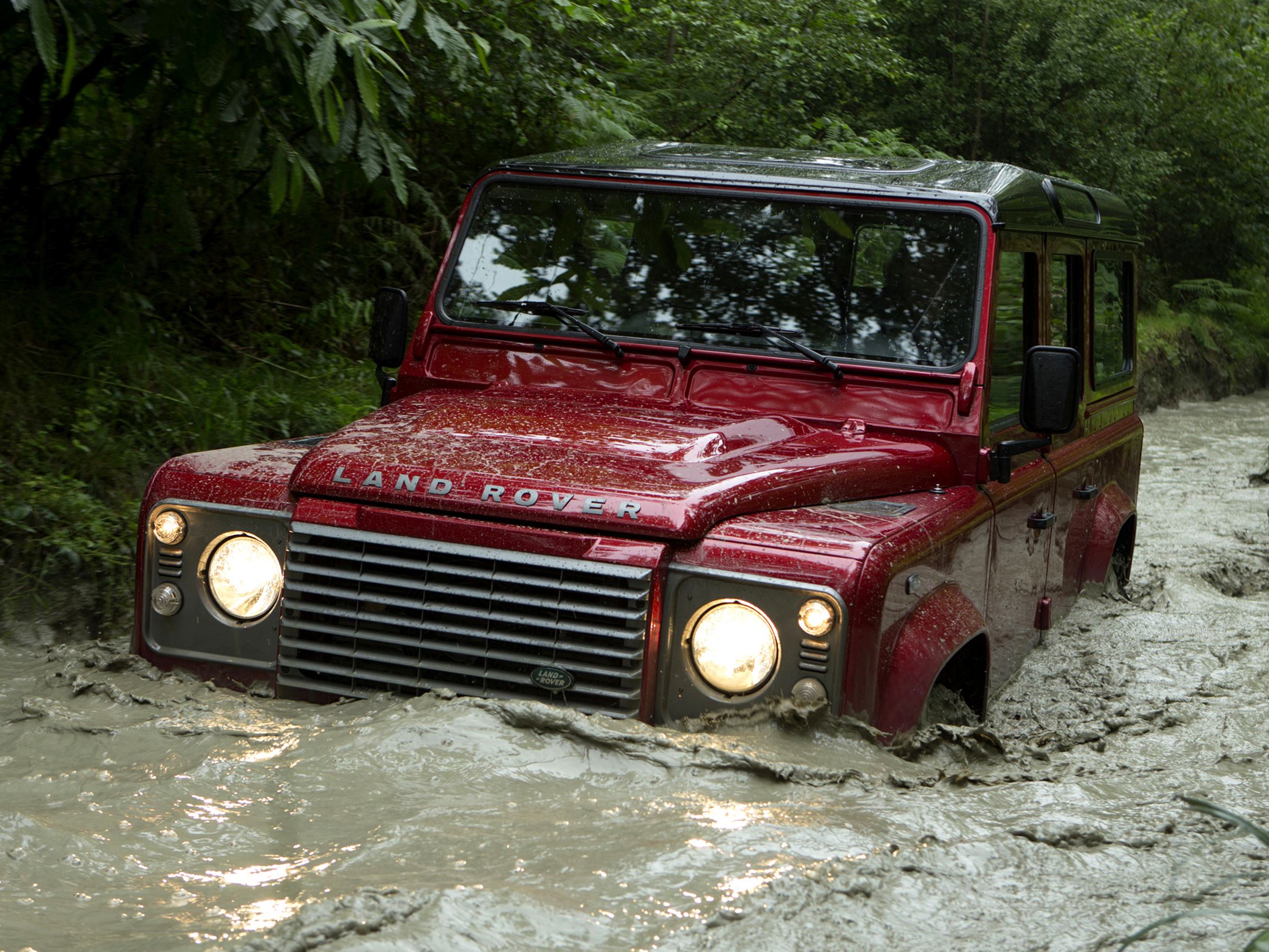 Land-Rover-Defender-1