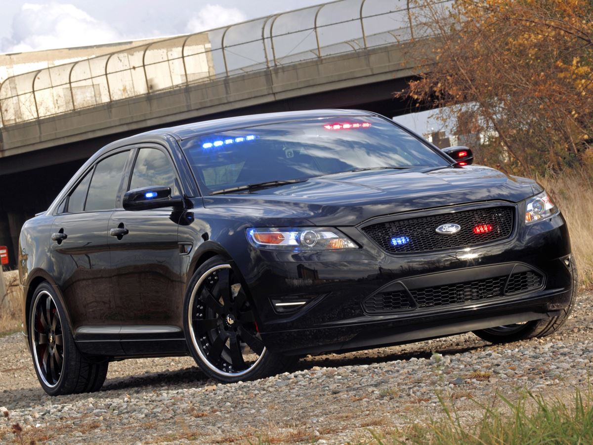 Taurus-Police-2