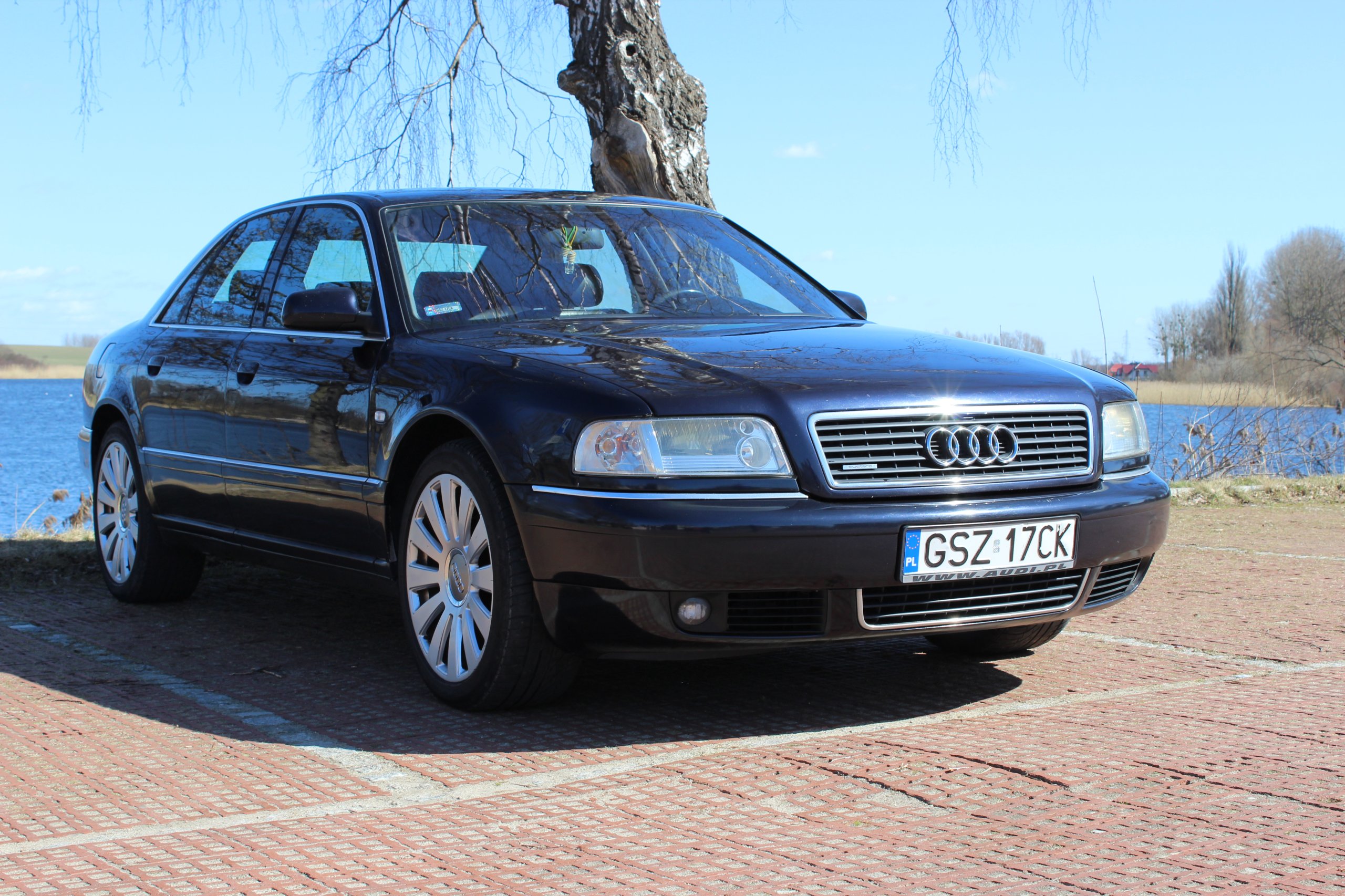 Audi A8 