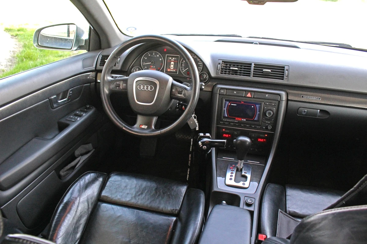 Audi S4 B7