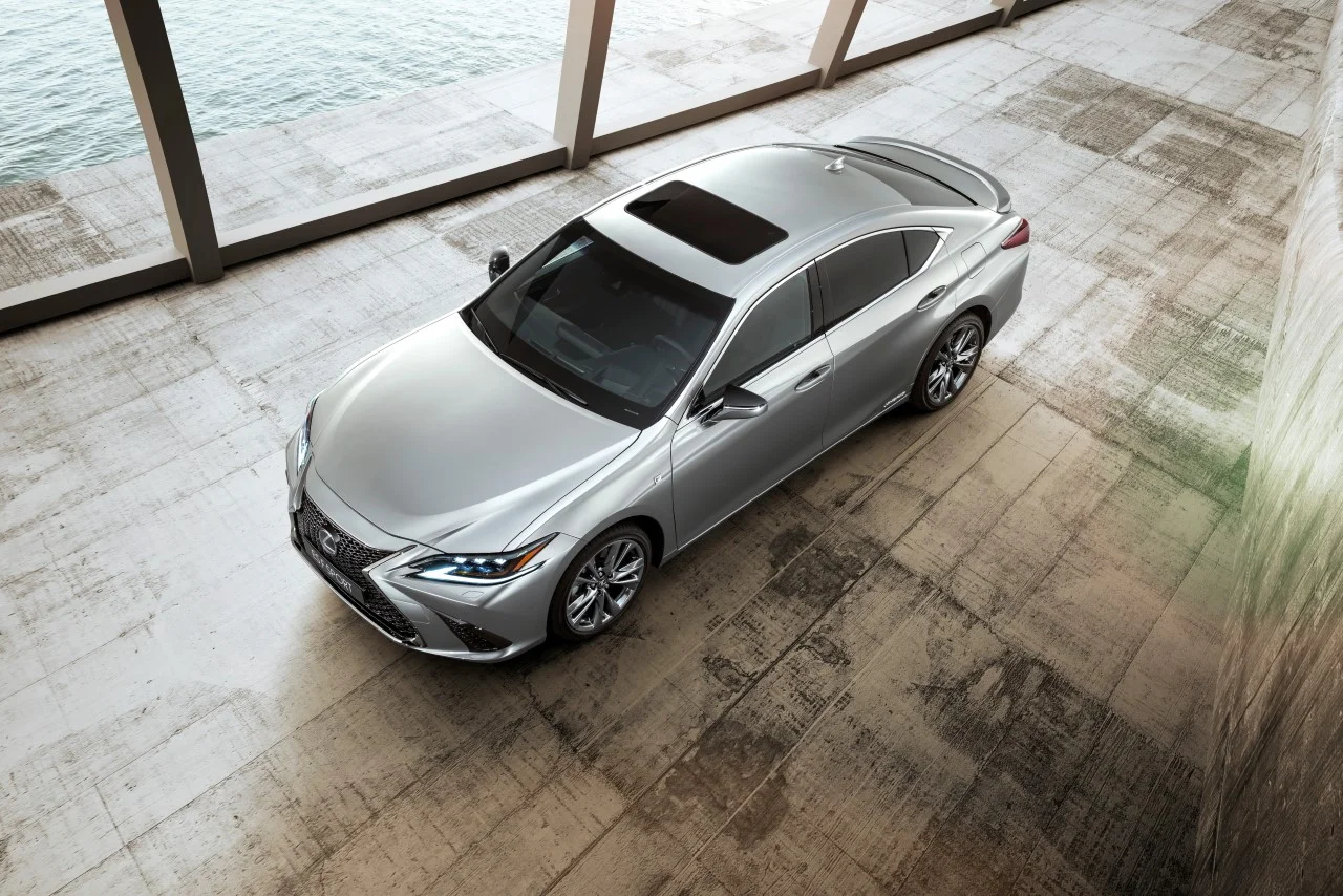 lexus es