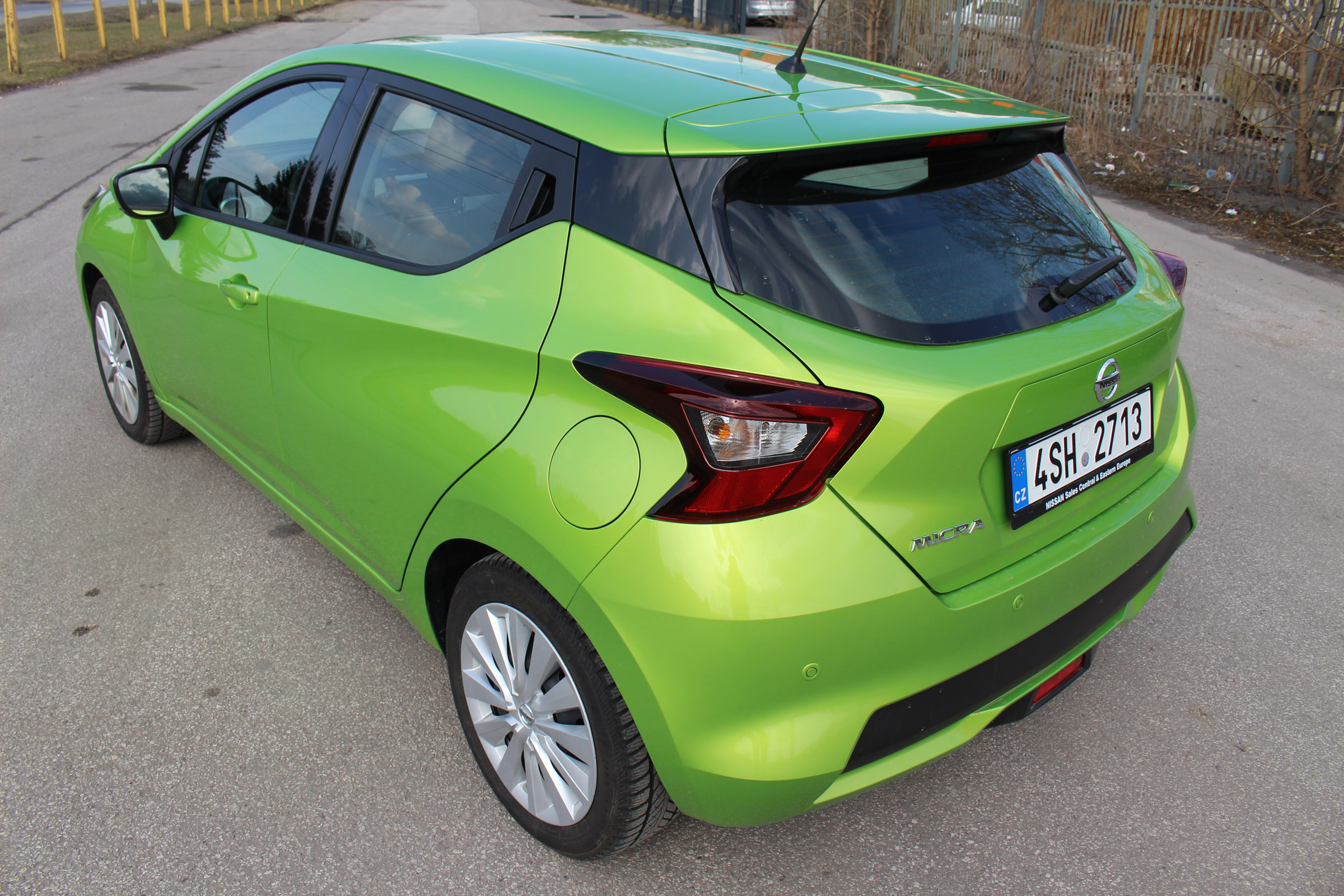 Nissan Micra 