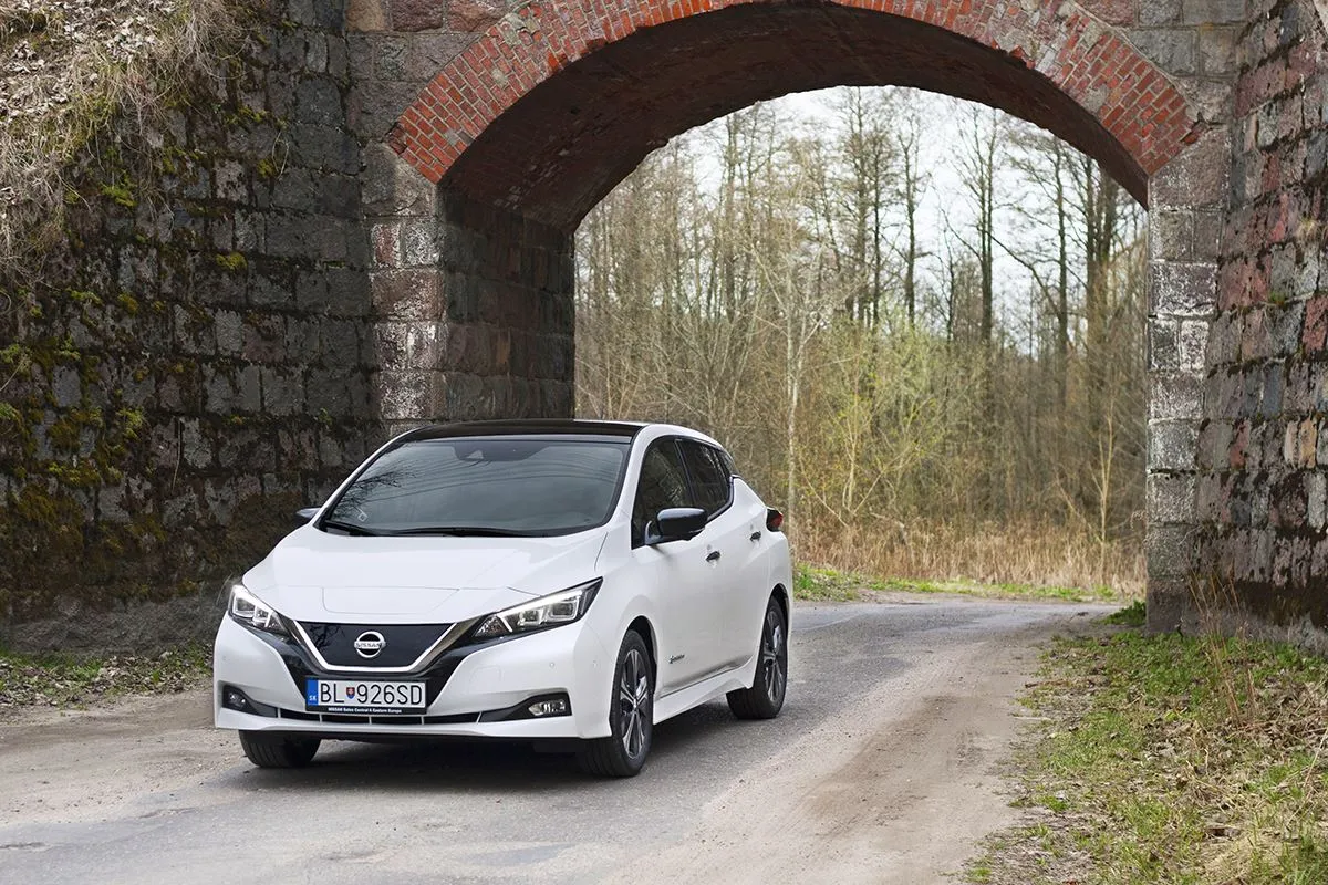 nissan_leaf_17 