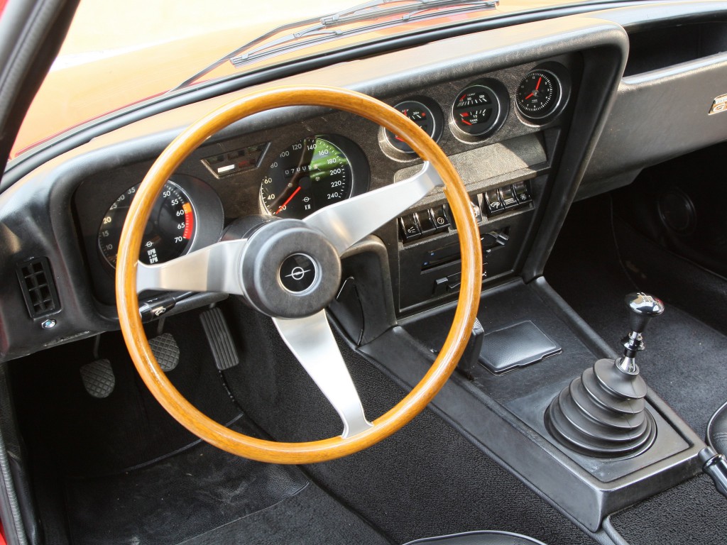 Opel GT 