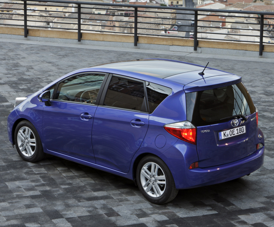 Toyota Verso-S 