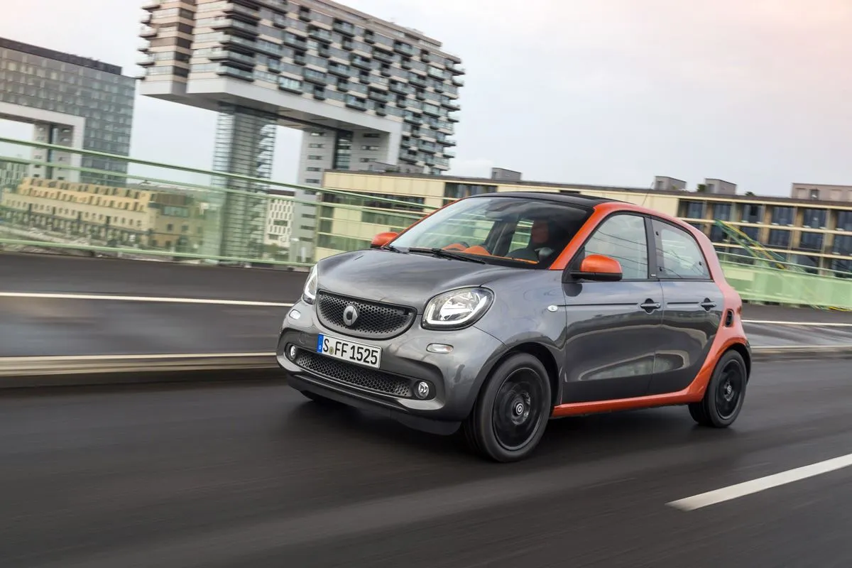 5-najwolniejszych-nowych-aut-Smart-Forfour.jpeg