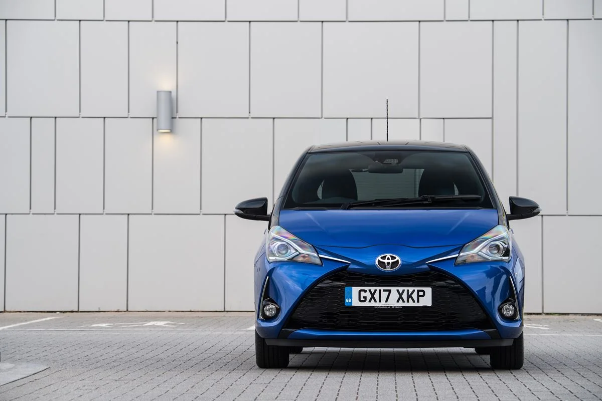 5-najwolniejszych-nowych-aut-Toyota-Yaris