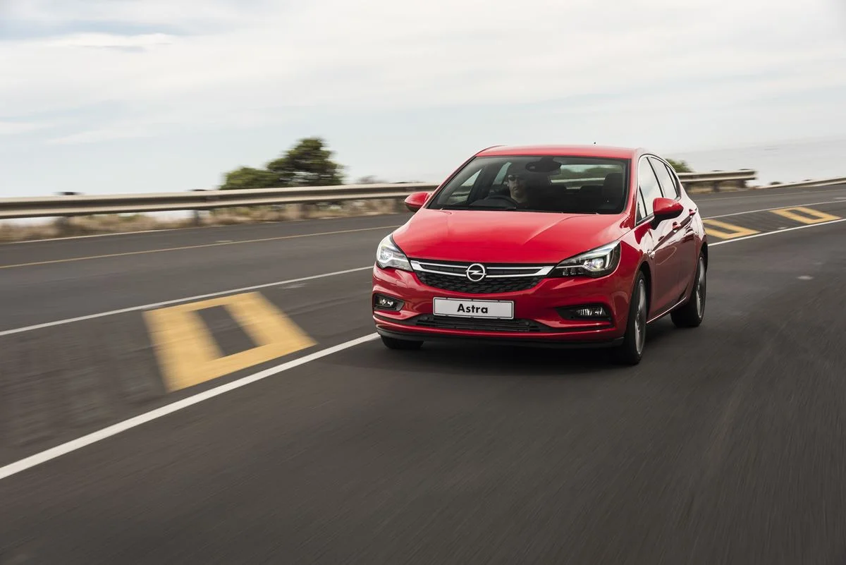 Opel-Astra