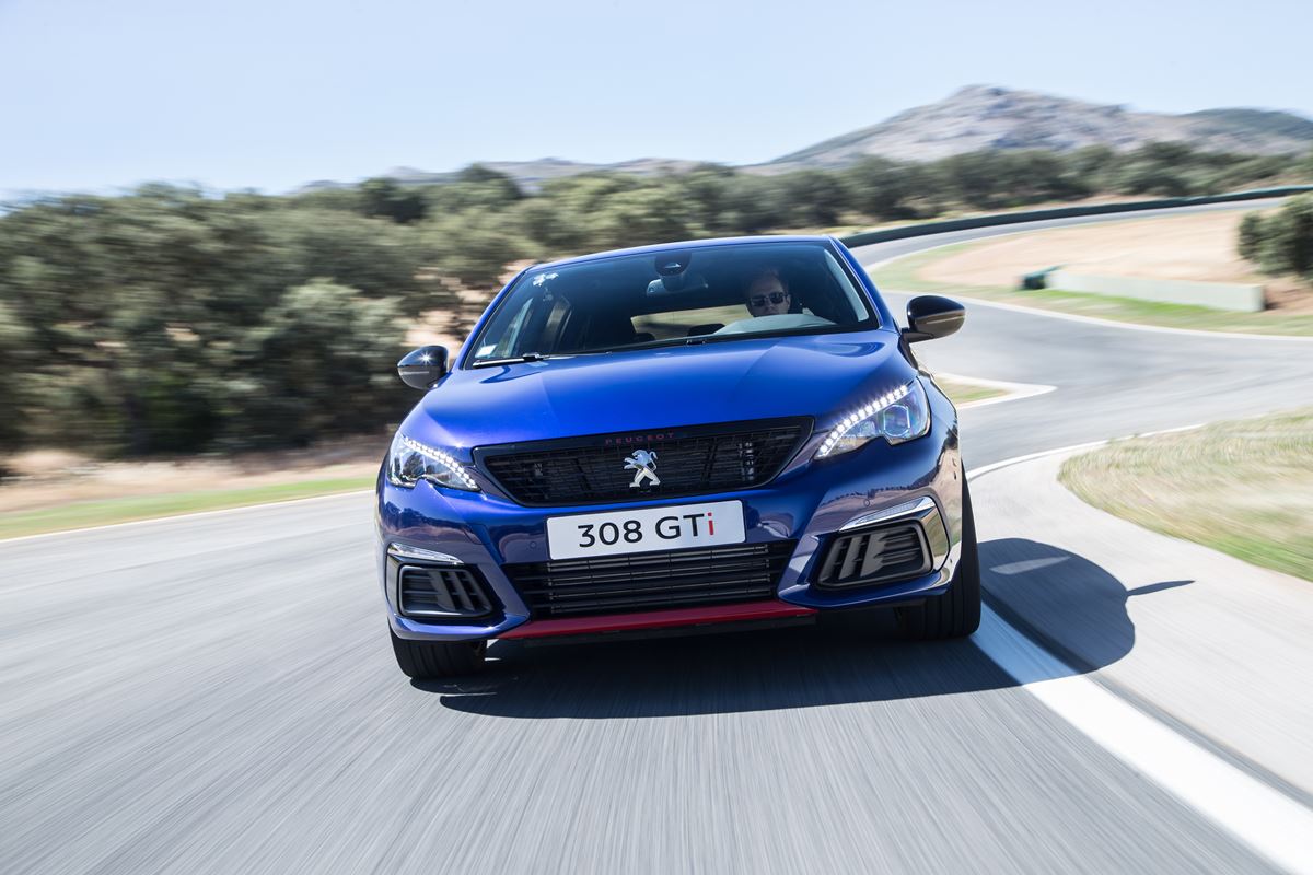 Peugeot-308-GTI-2 