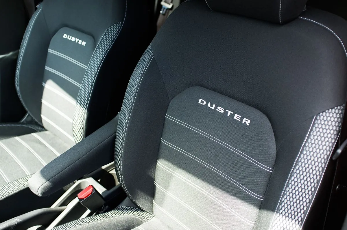 Porownanie-Dacia-Duster-14