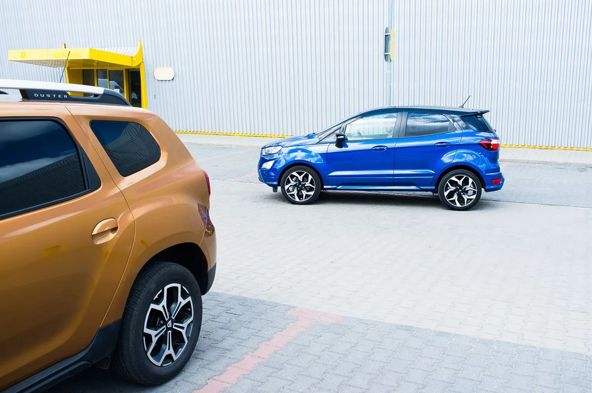 Porownanie-Dacia-Duster1