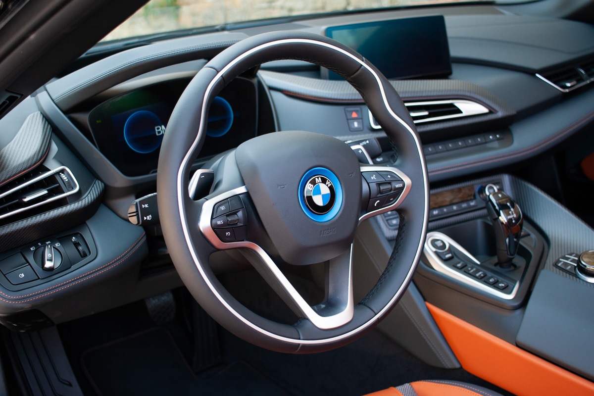 bmw-i8-roadster-12 