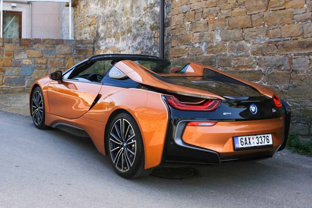 bmw-i8-roadster-16 