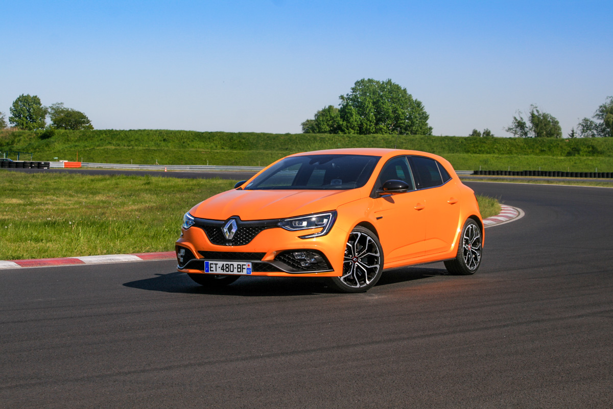 renault-megane-rs-2 