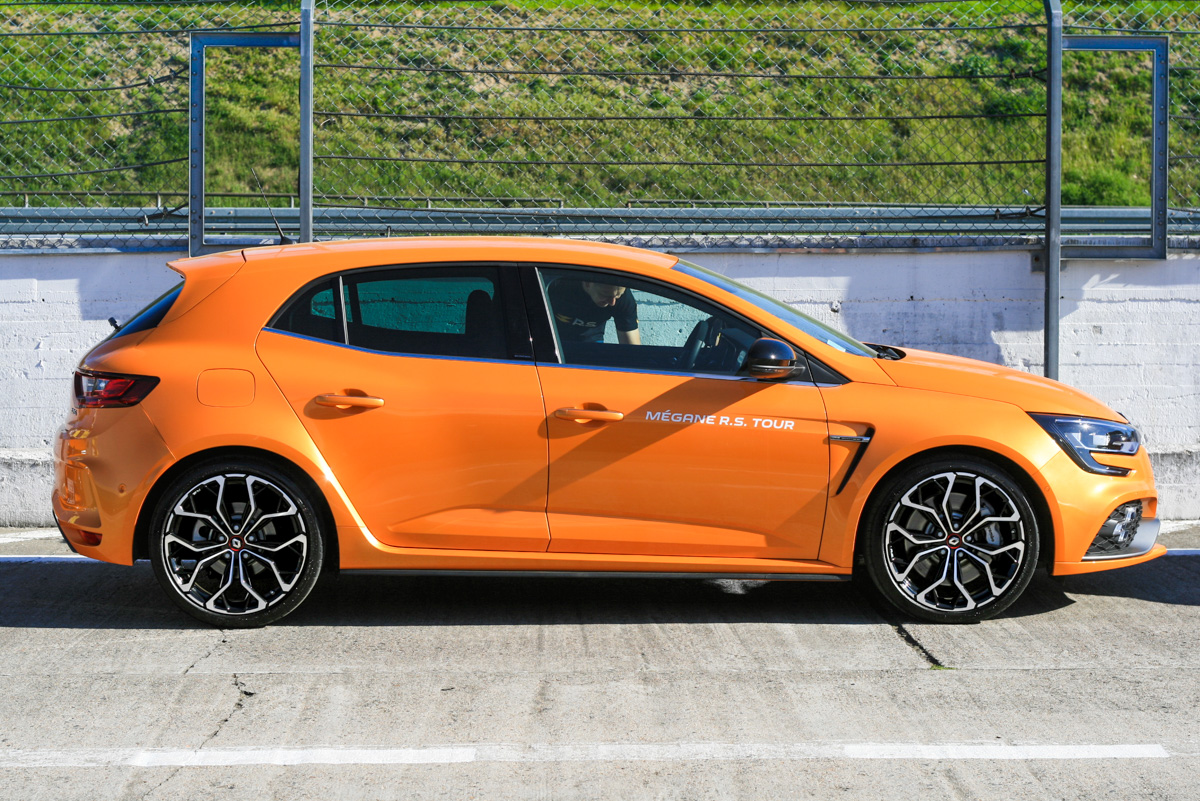 renault-megane-rs-20 